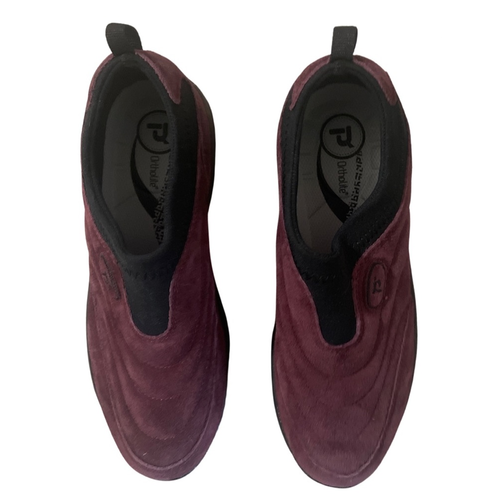 Women’s shoes